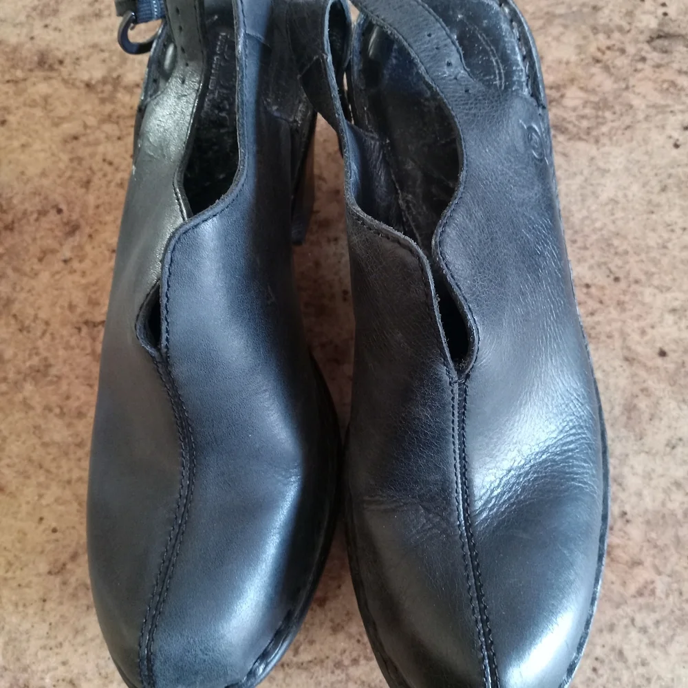 Shoes - Picture 1 of 5